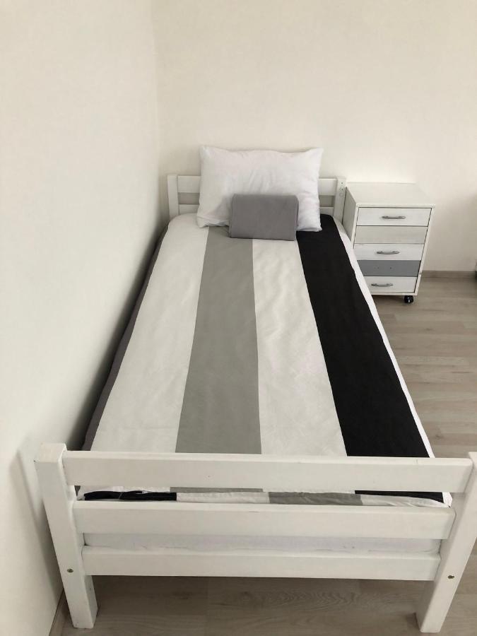 Mija Apartman S Vinnym Sklipkem, Zahradou A Grilem Каёв Экстерьер фото
